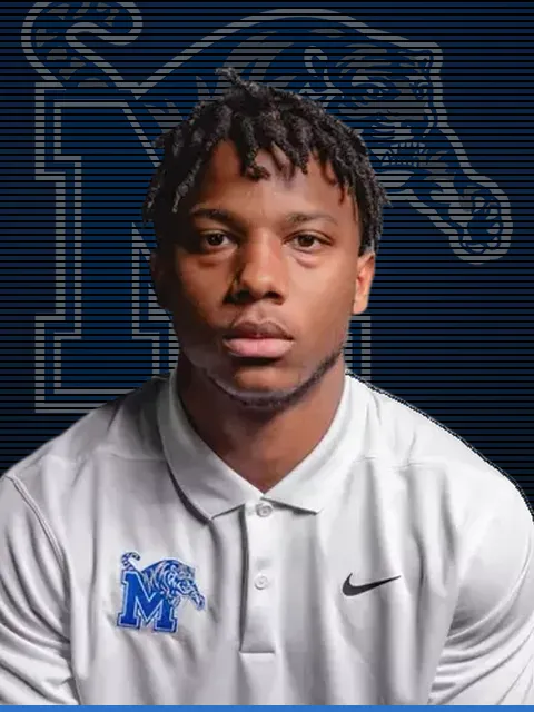 Isaiah McGill
